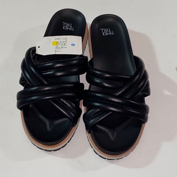 Time and Tru Shoes - Time and Tru Women's Black Crisscross Sandals Size 9